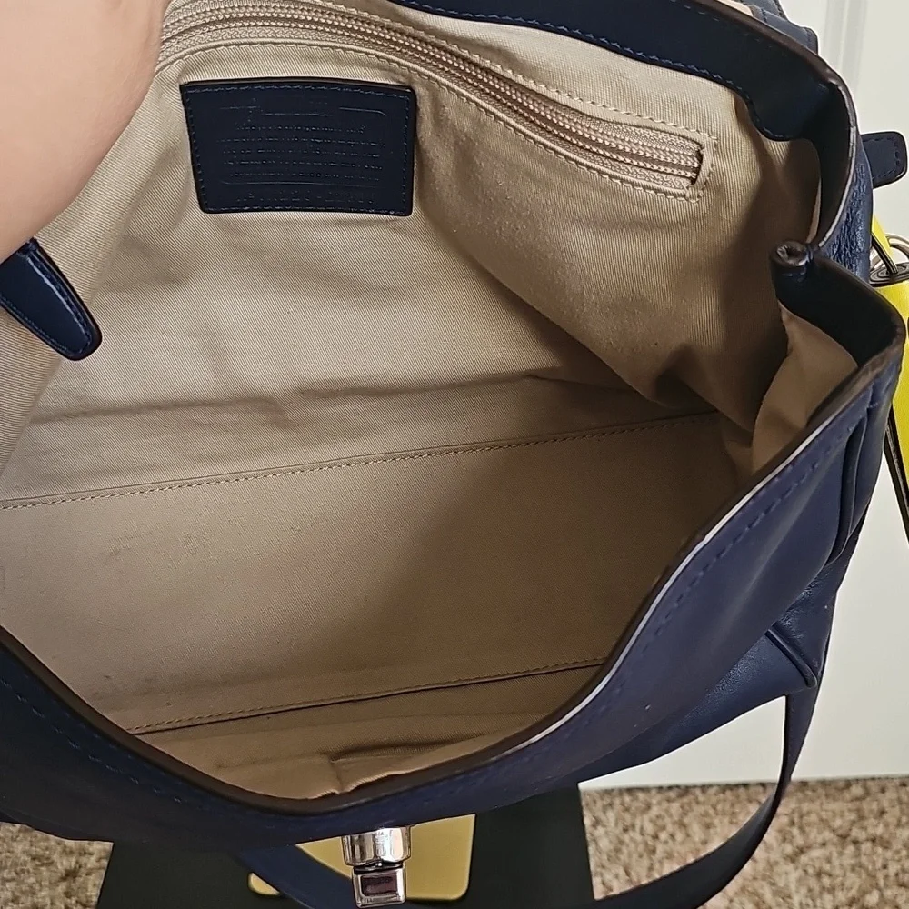 Coach 2012 Romy Top Handle Bag Navy And Chartreuse Perforated